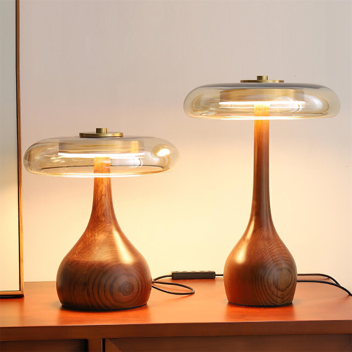 Andi – Lampe de table en verre