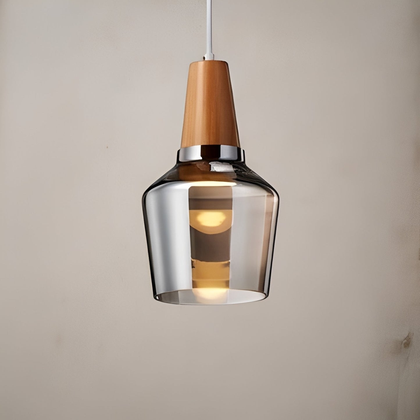 Nozomi – Suspension en bois et verre antique