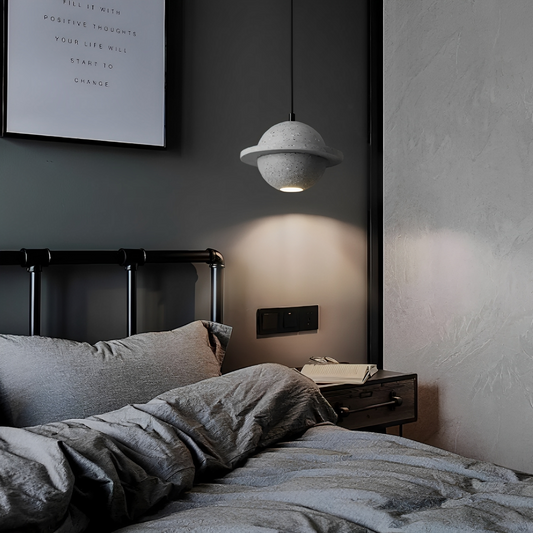 Nova – Lampe suspendue rouge design planète