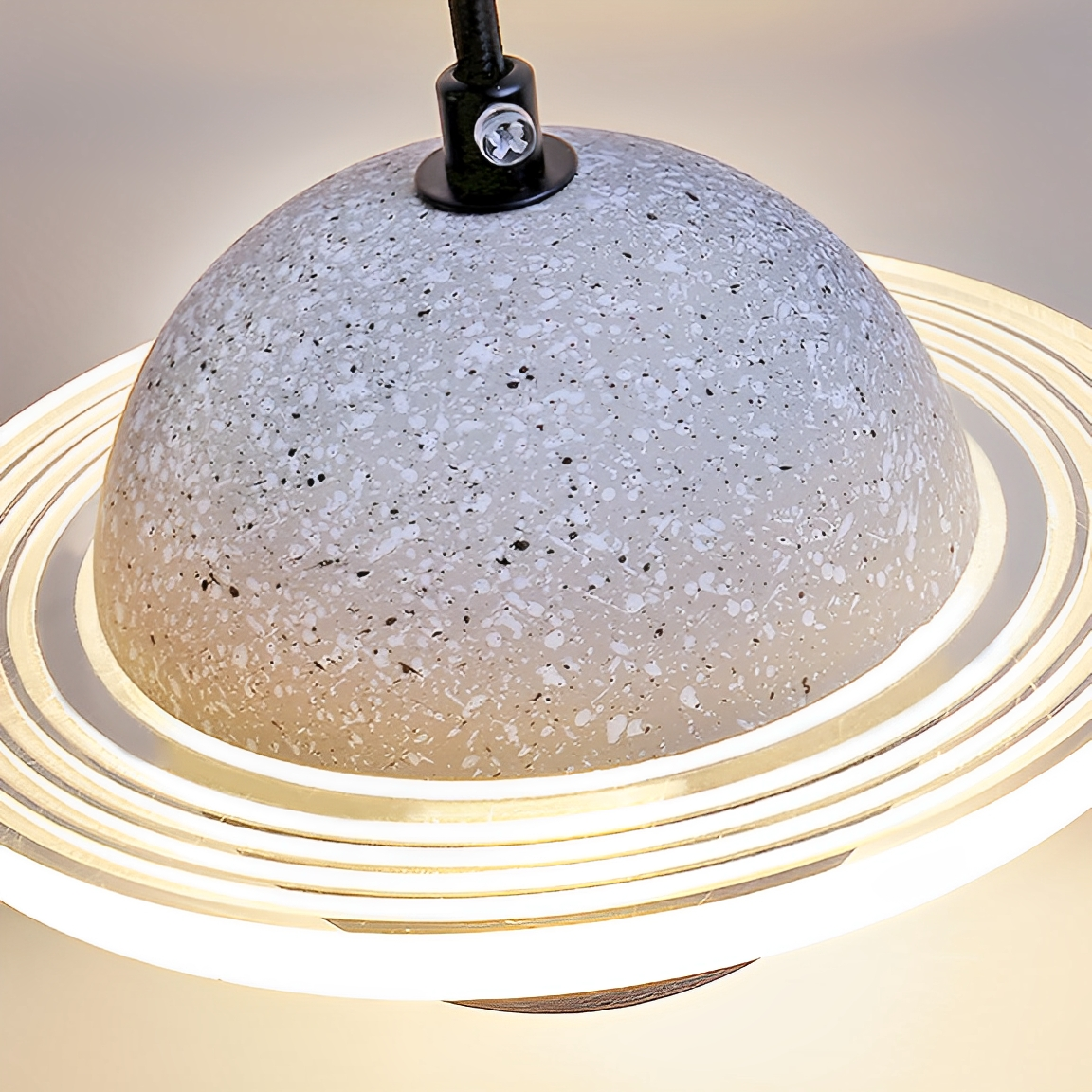 Nova – Lampe suspendue rouge design planète