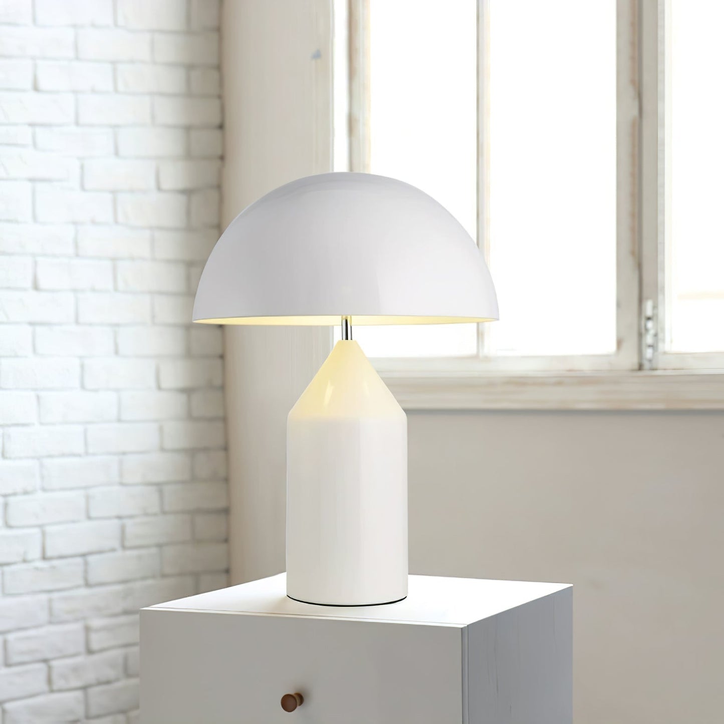 Stella – Lampe de table en métal design sculptural