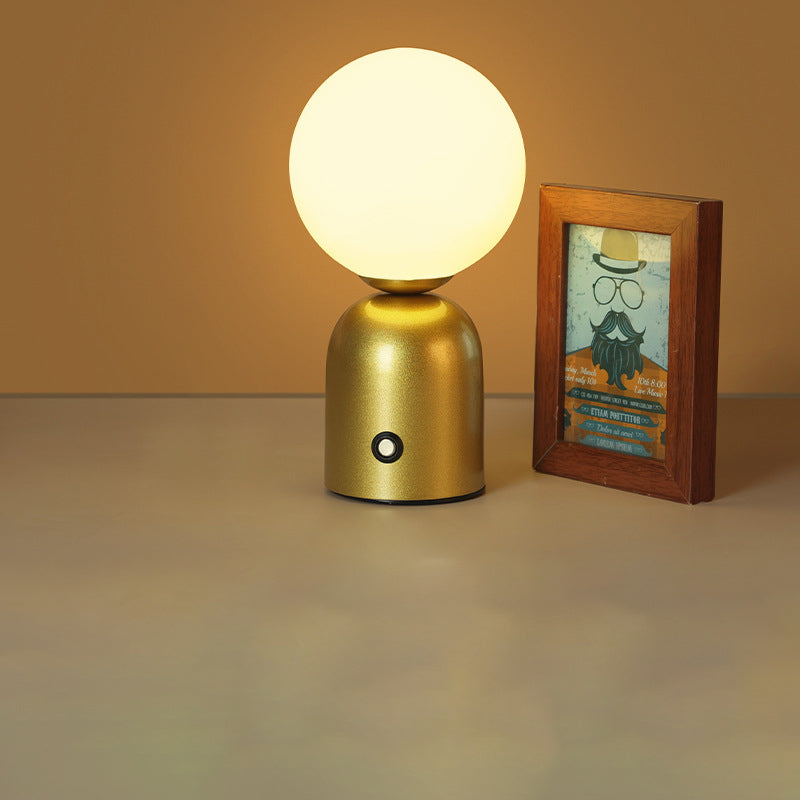 Marvelle – Lampe de Table Luxueuse au Design Nordique