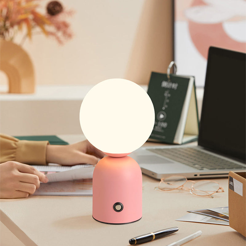 Marvelle – Lampe de Table Luxueuse au Design Nordique