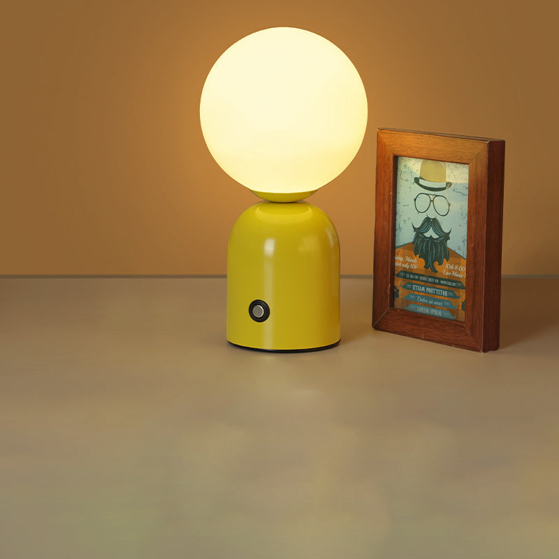Marvelle – Lampe de Table Luxueuse au Design Nordique