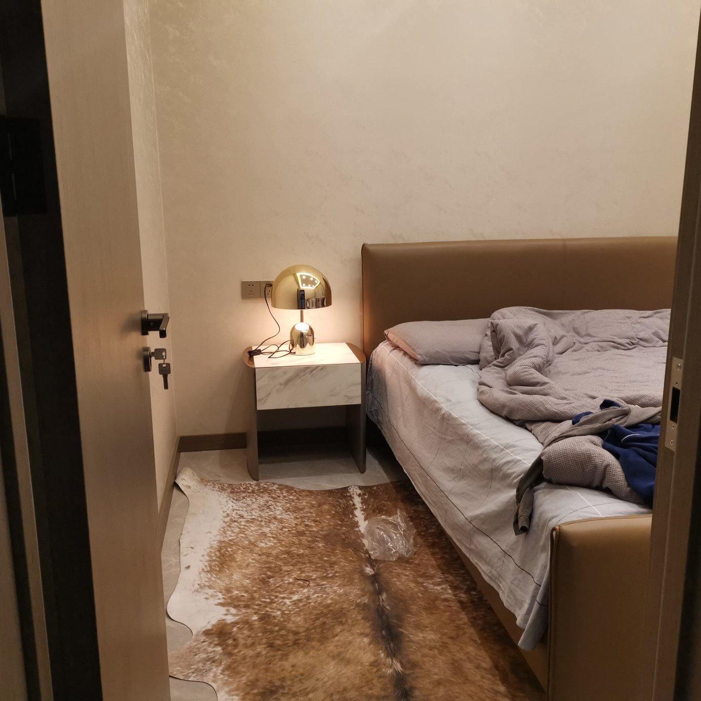 Bella – Élégante lampe de table avec charme classique et lumière chaude