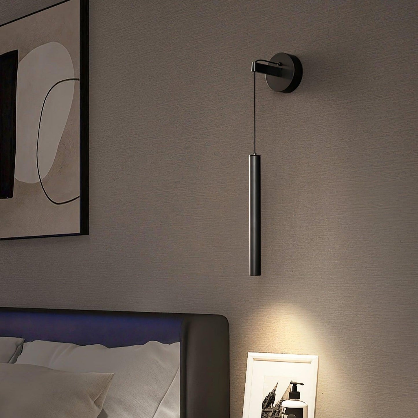 Naira – Lampe Murale Créative avec Finition en Bois