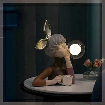 Marilou – Lampe de table moderne en résine