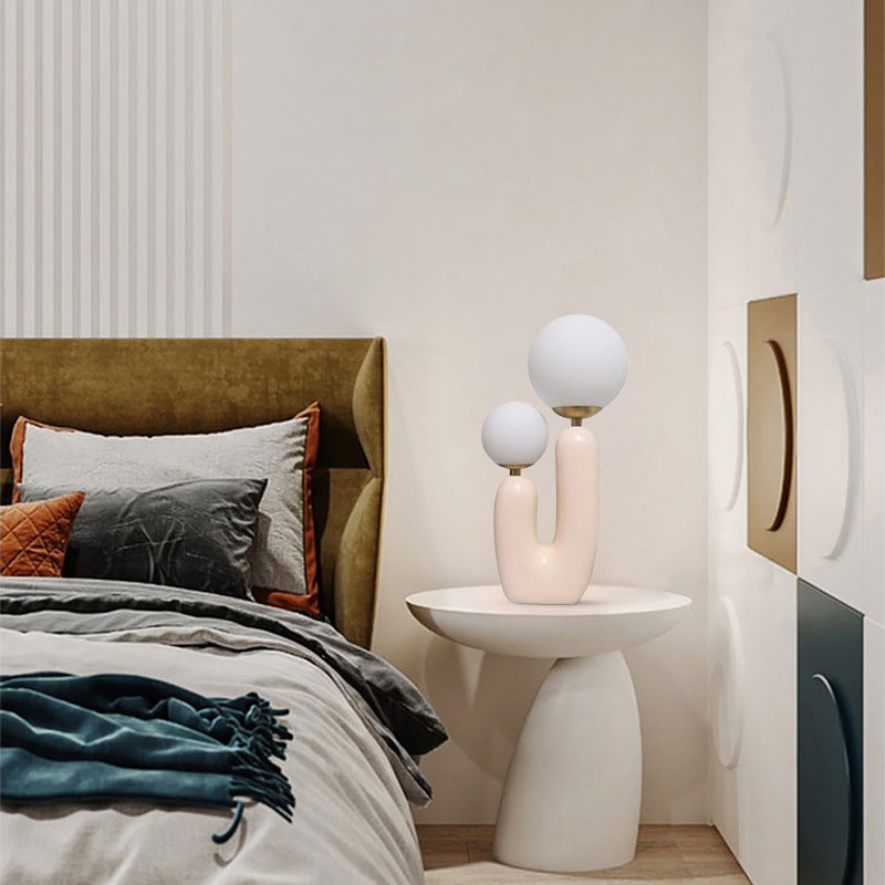 Lysa – Lampe de Table LED Nordique