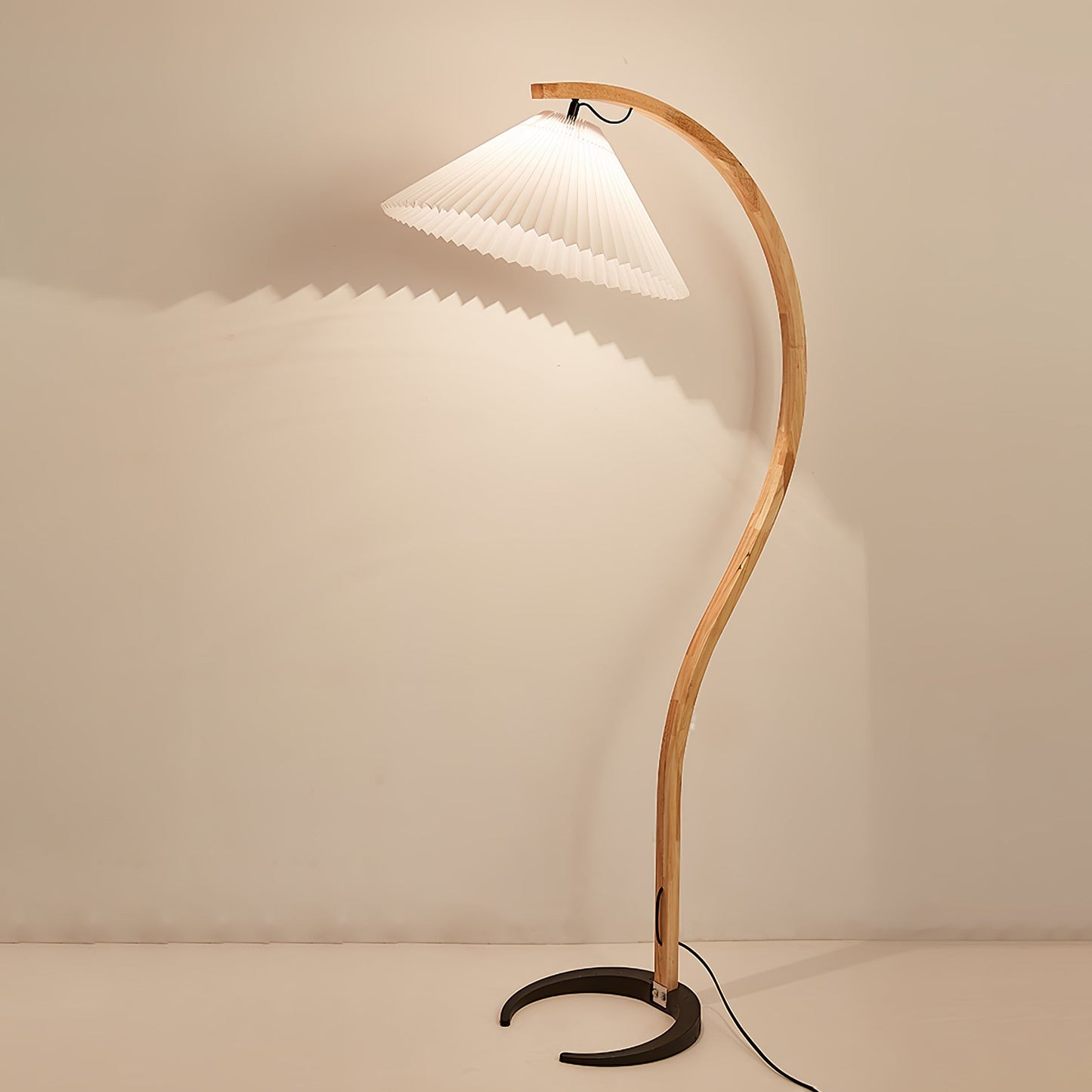 Freya – Lampe sur pied nordique
