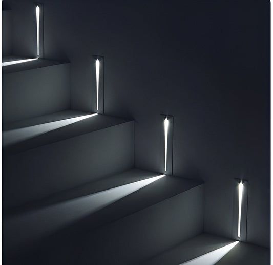 Eno – Lampe encastrable LED minimaliste pour escalier