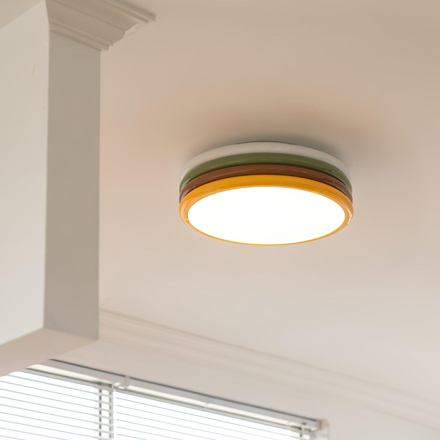 Akira – Lampe de plafond colorée dans le style nordique