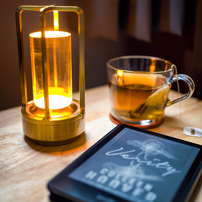 Ged – Lampe de Table USB Moderne