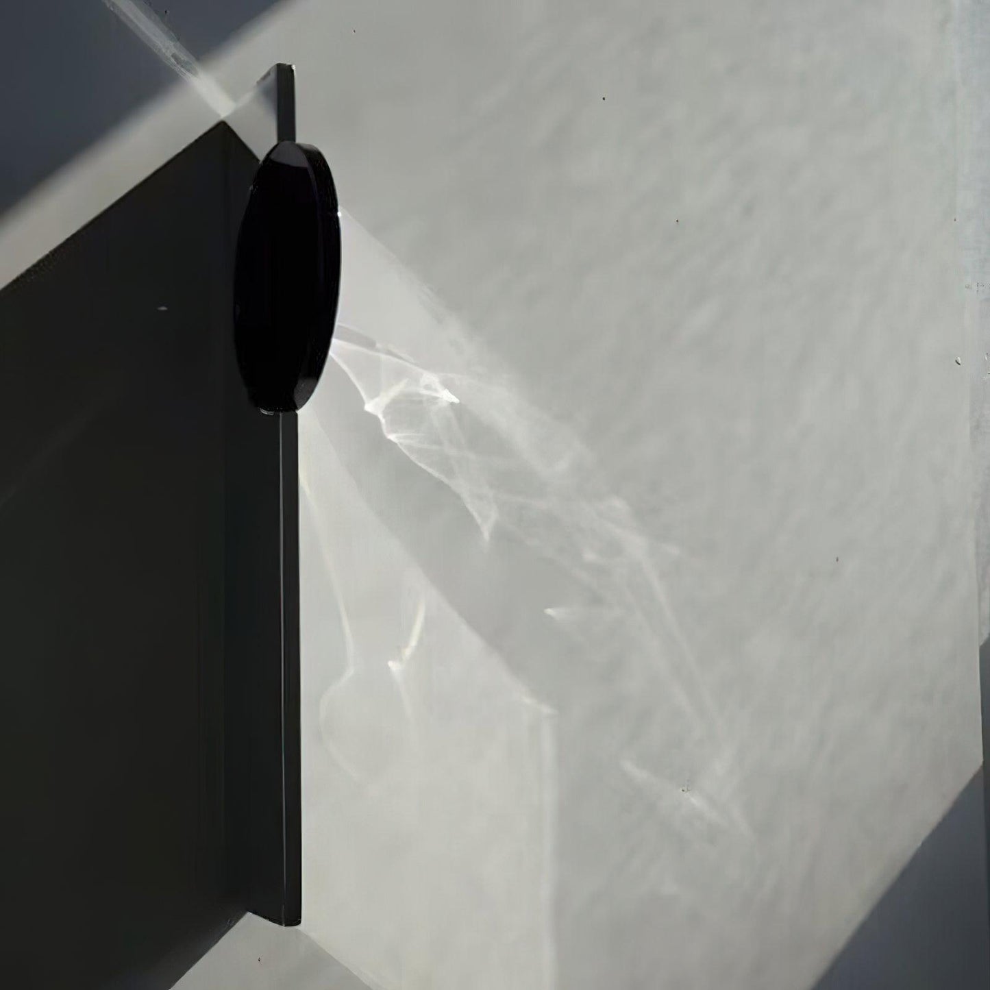 Domesi – Lampe murale avec projection de lumière