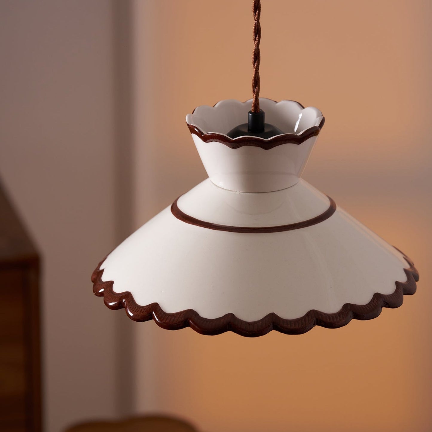 Olivia – Lampe en céramique suspendue rétro