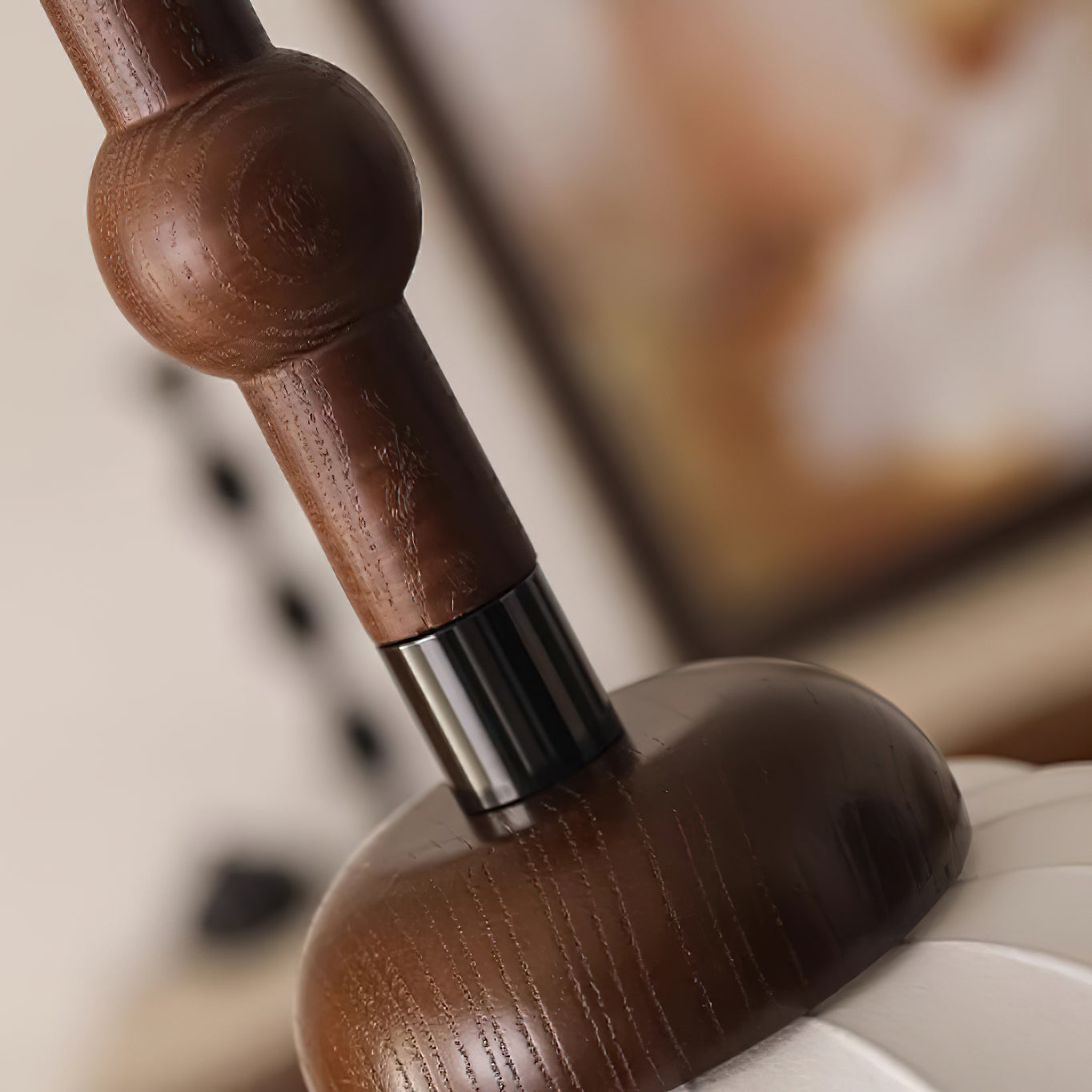 Gaya – Suspension en soie avec doux éclat