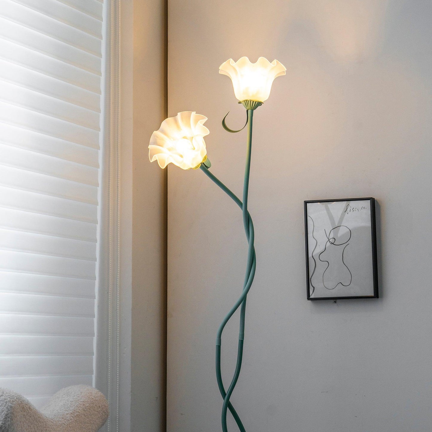Elska – Calla Fleurs Lampe de Sol