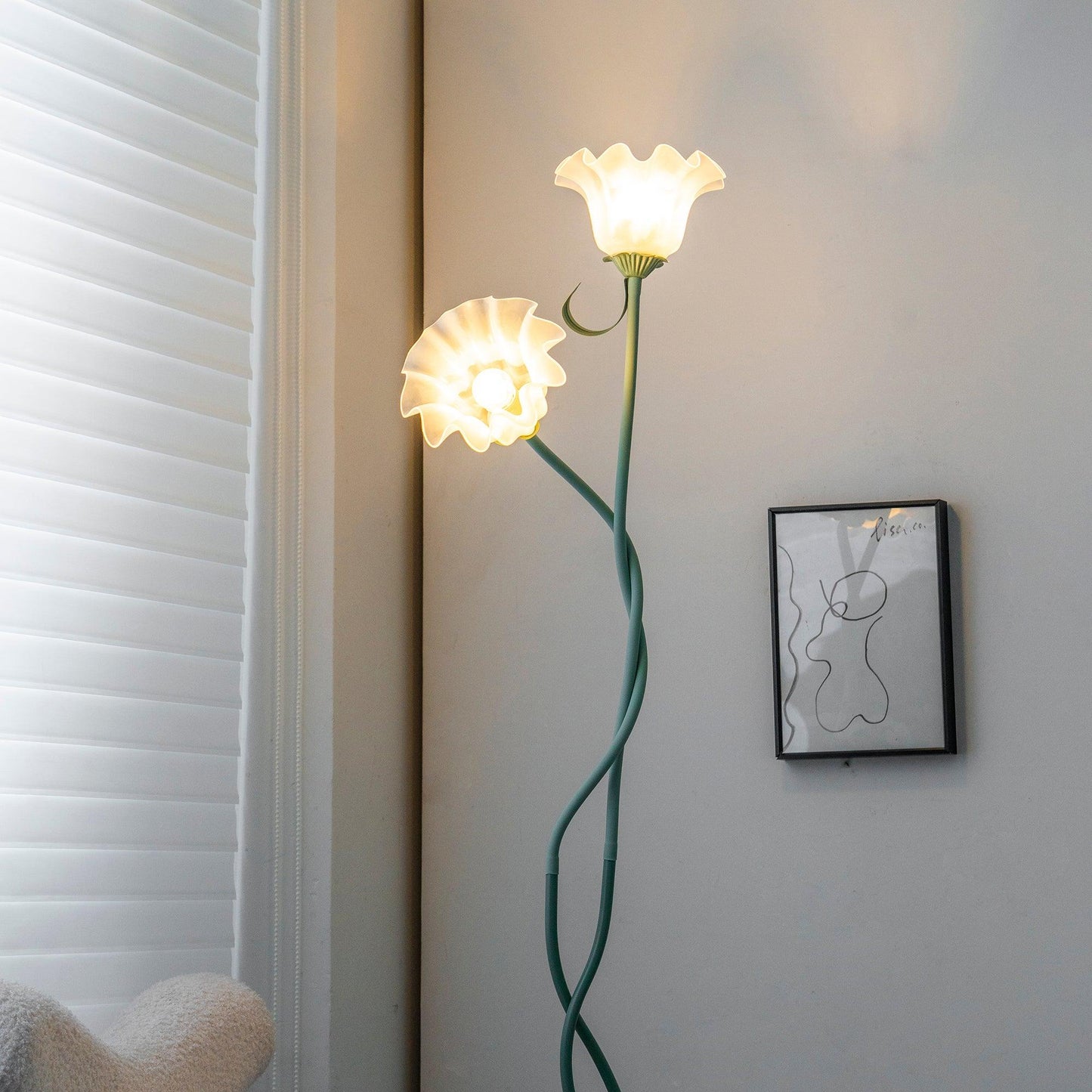 Elska – Calla Fleurs Lampe de Sol