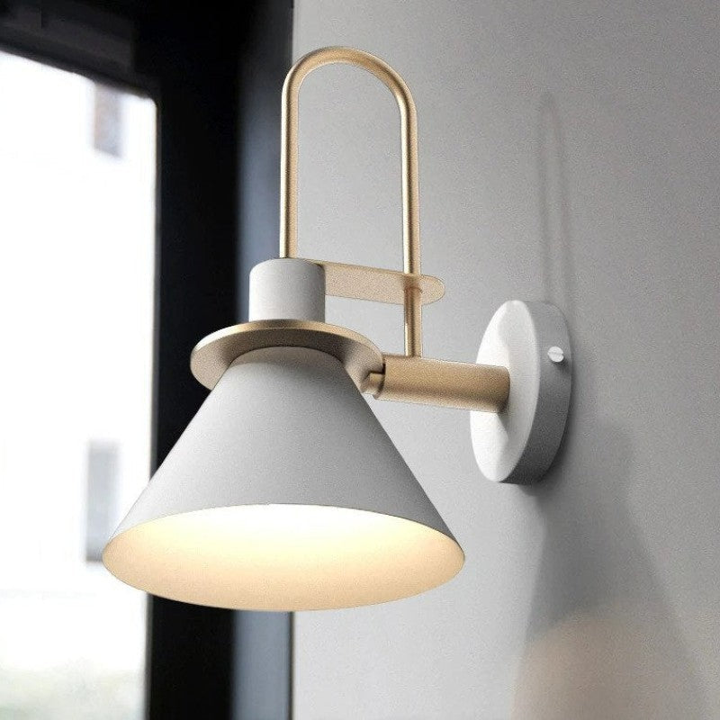 Salena - Applique murale moderne en forme de cône