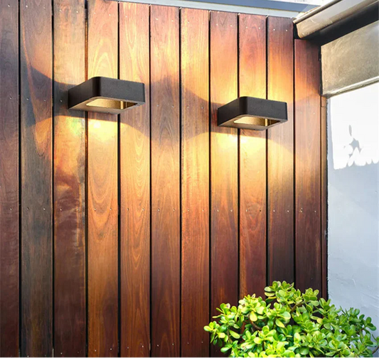 Hinata – Applique murale extérieure moderne