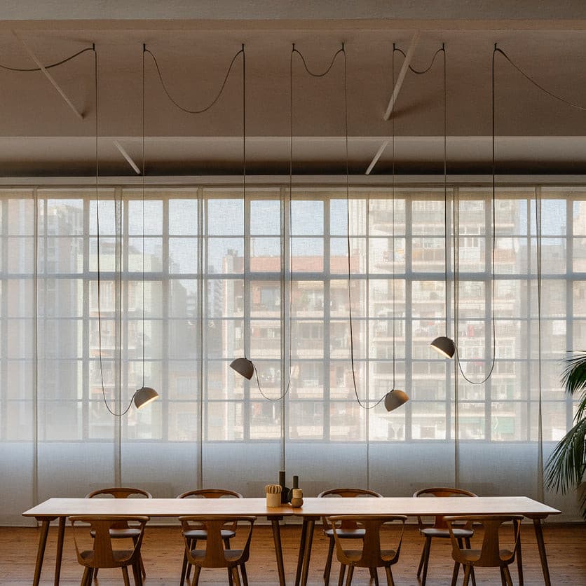 Catriona – Suspension en cuir