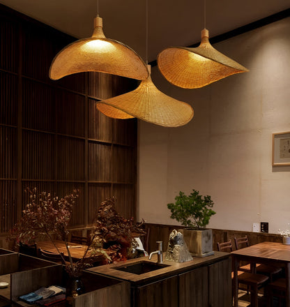 Kaito – Lustre en bambou et rotin