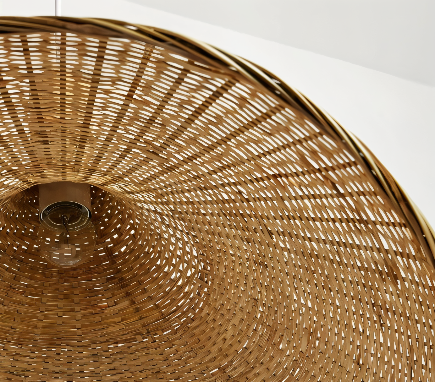 Kaito – Lustre en bambou et rotin