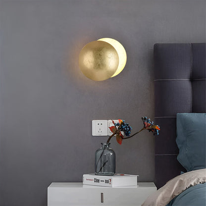 Halo Lunaire – Applique LED pivotante au style zen