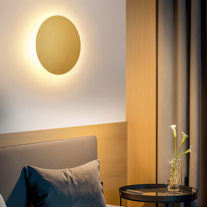 Applique FullHalo – Lampe murale ronde en métal disponible en noir, blanc ou doré