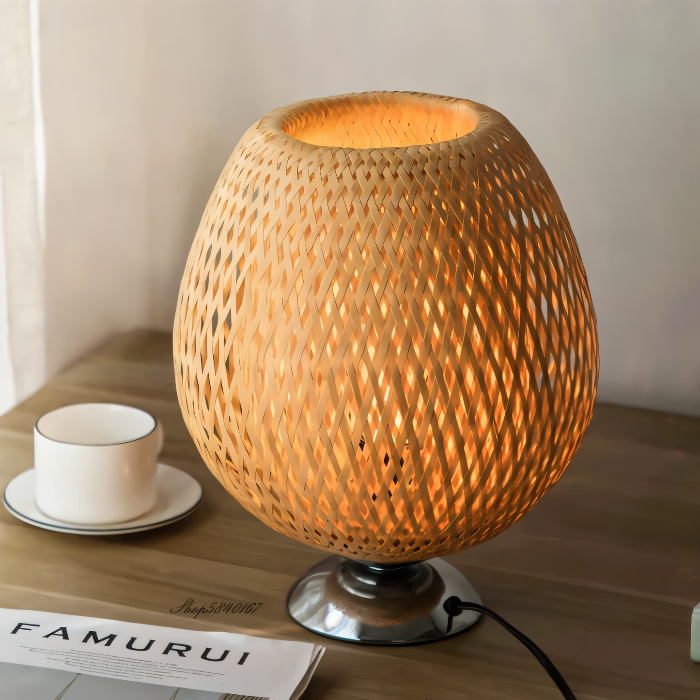 Mara – Lampe en bambou tressé