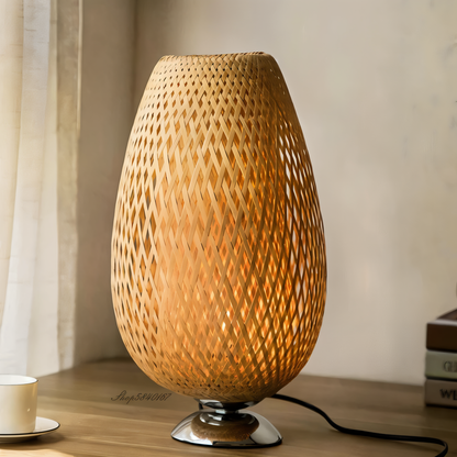 Mara – Lampe en bambou tressé