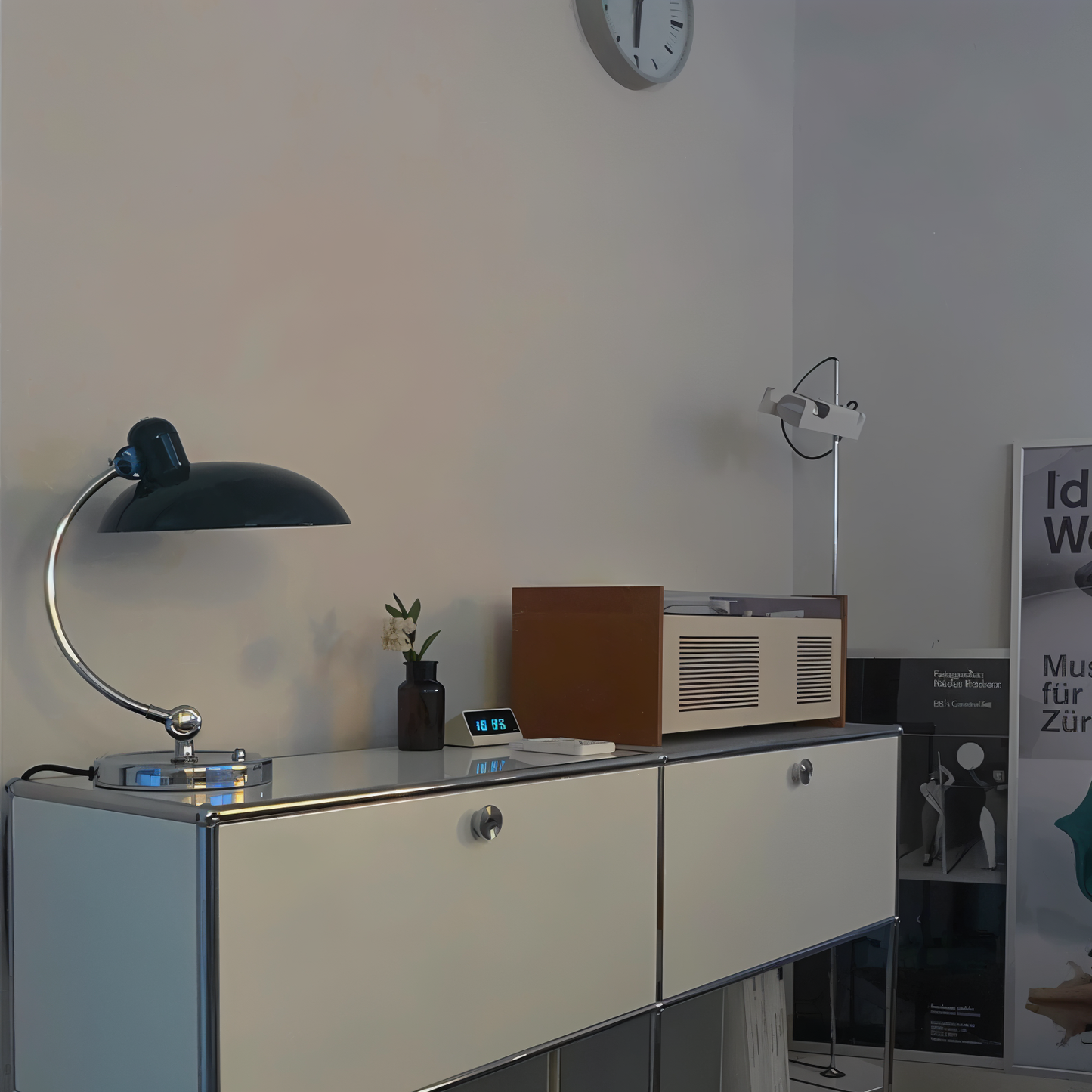 Lampe De Bureau Réglable Au Style Rétro Minimaliste