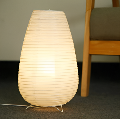 Aiko – Lampe de table en papier de riz japonais