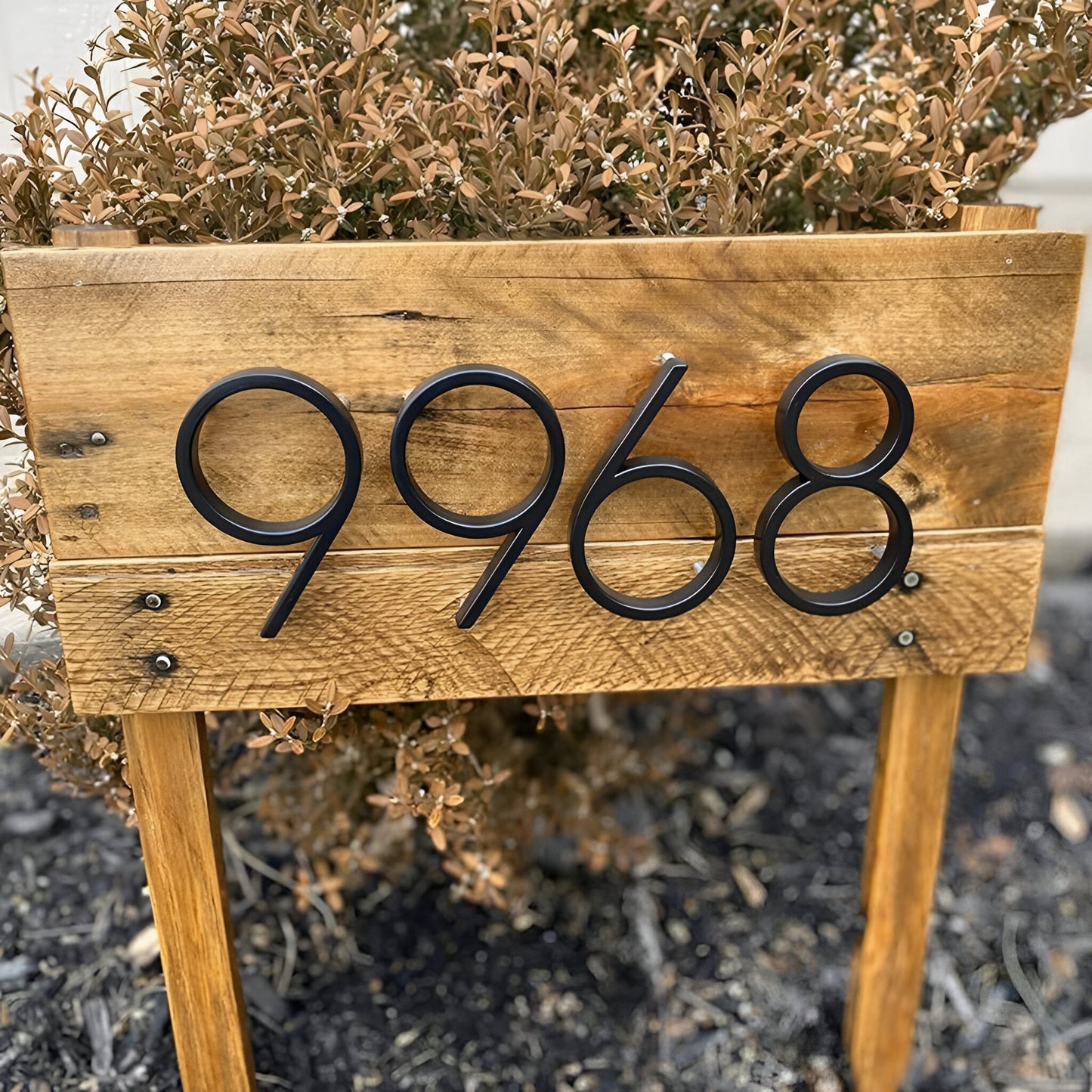 Numéro Élégance – Plaque de numéro de maison moderne en noir mat