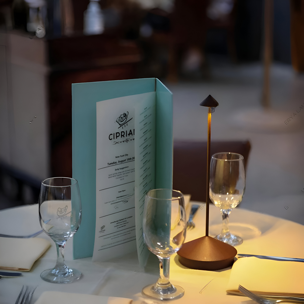 LumoBar – Lampe de table LED minimaliste