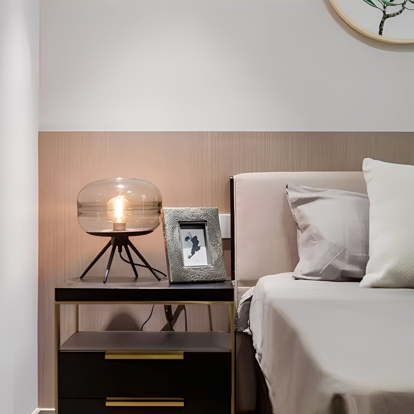 Arielle – Lampe de table moderne designer