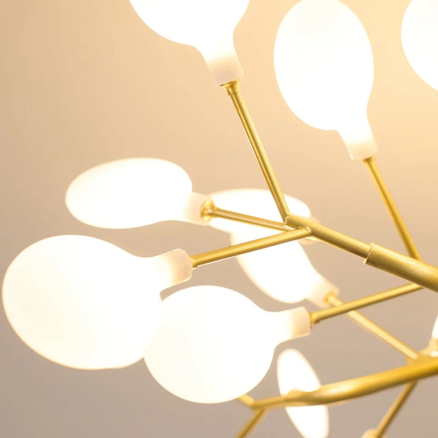 Filonea – Suspension postmoderne