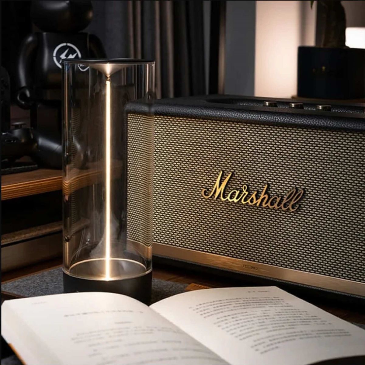 Raven – Lampe de chevet LED magnétique