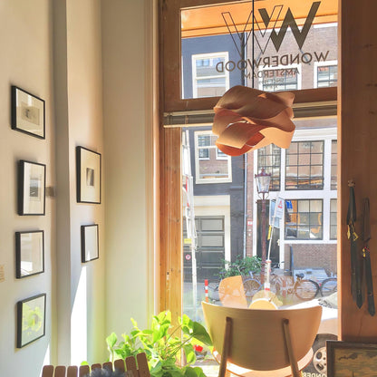 Ayumi – Lustre en Bois et en Verre Japonais