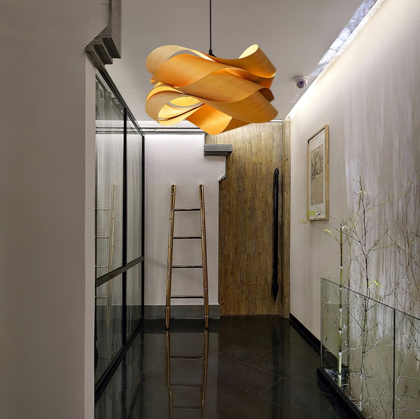 FusionLumière – Suspension élégante aux formes fluides et entremêlées