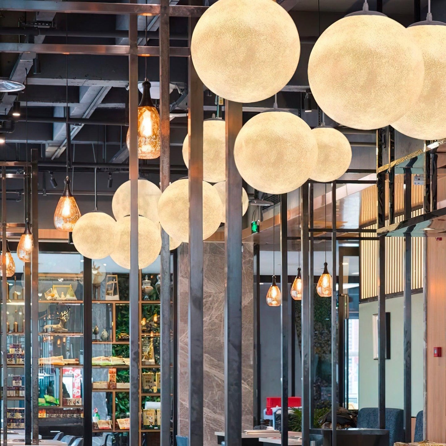 ClairdeLune – Suspension en forme de lune pour une ambiance féérique