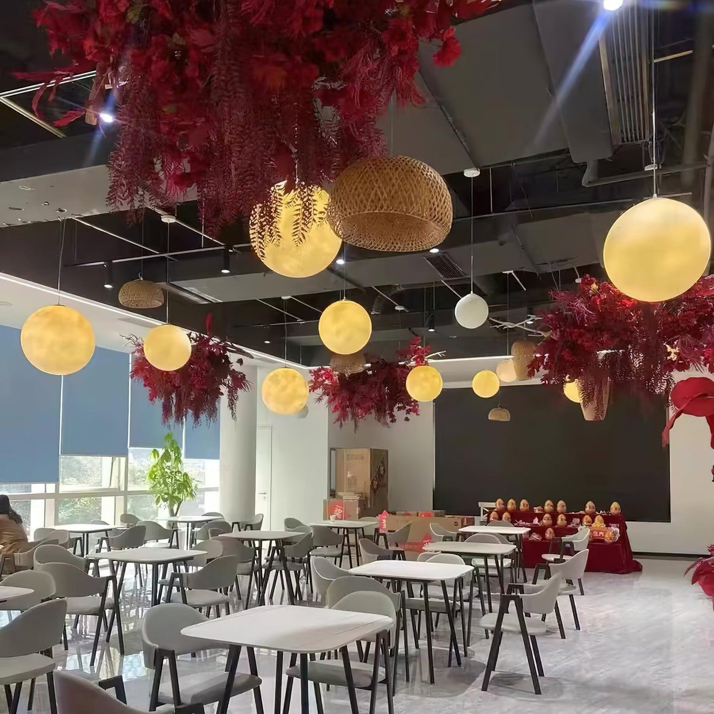 ClairdeLune – Suspension en forme de lune pour une ambiance féérique