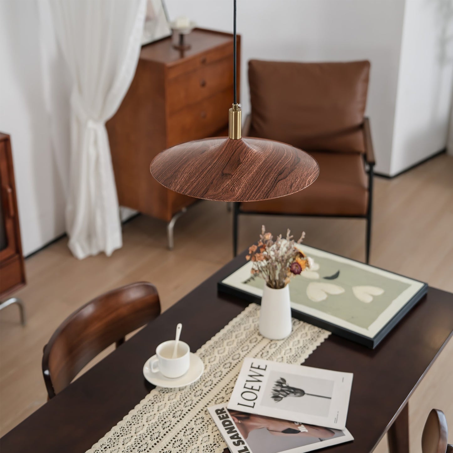 Darian – Lustre en noyer