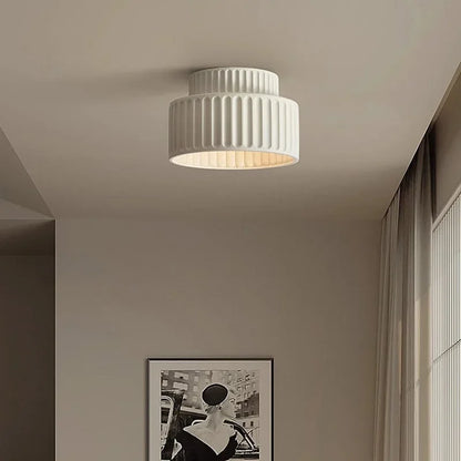 Plafonnier crème au design minimaliste et élégant