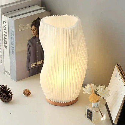 Nerea – Lampe de table moderne Wavecrest