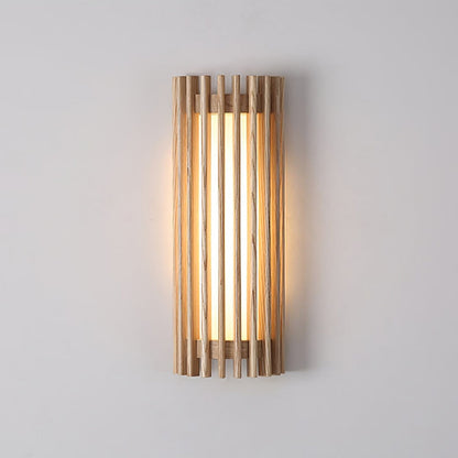 Yara – Lampe murale en noyer