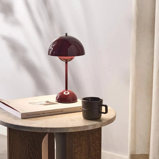 Bianca – Lampe de table LED stylée avec lumière chaude dimmable
