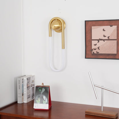 Runa – Élégante Applique en Cuivre