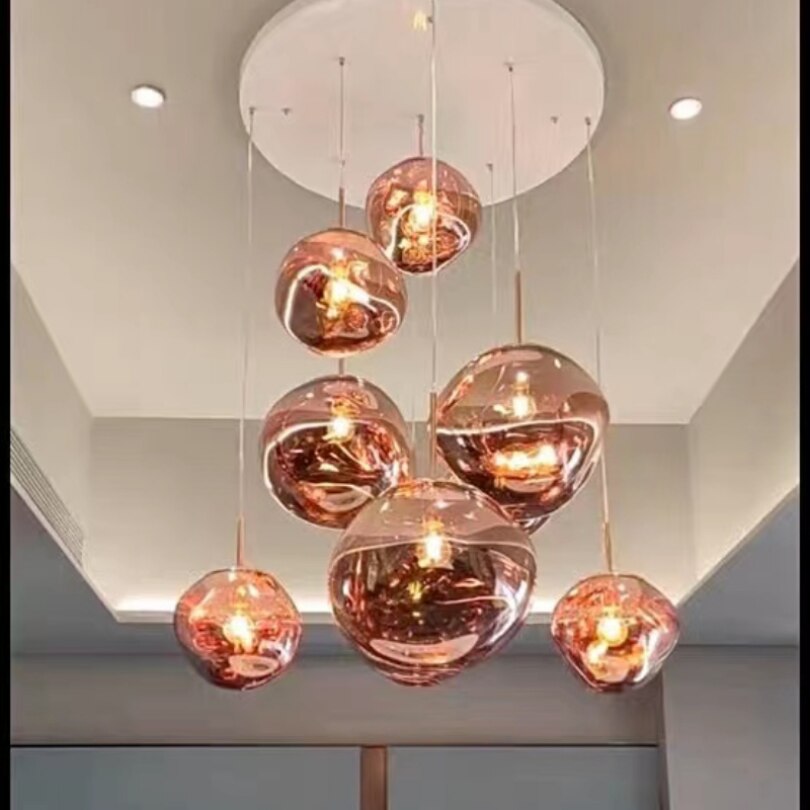 LaveLumière – Suspension LED en verre de lave soufflé