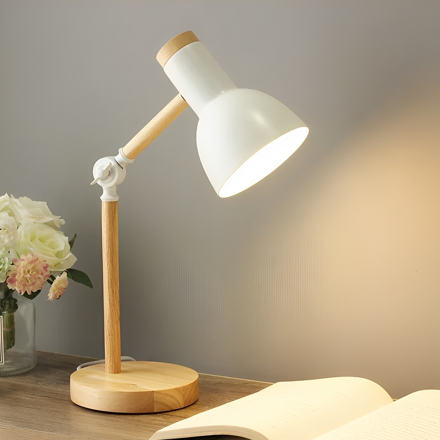 Liv – Lampe de table LED nordique