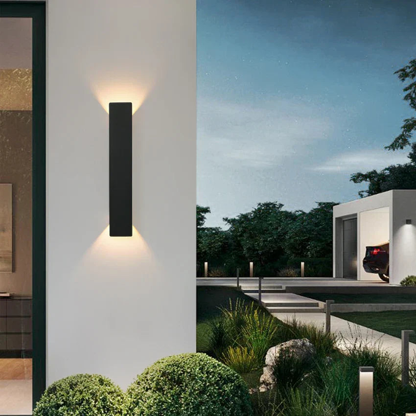 TriRayon – Applique LED extérieure moderne et étanche